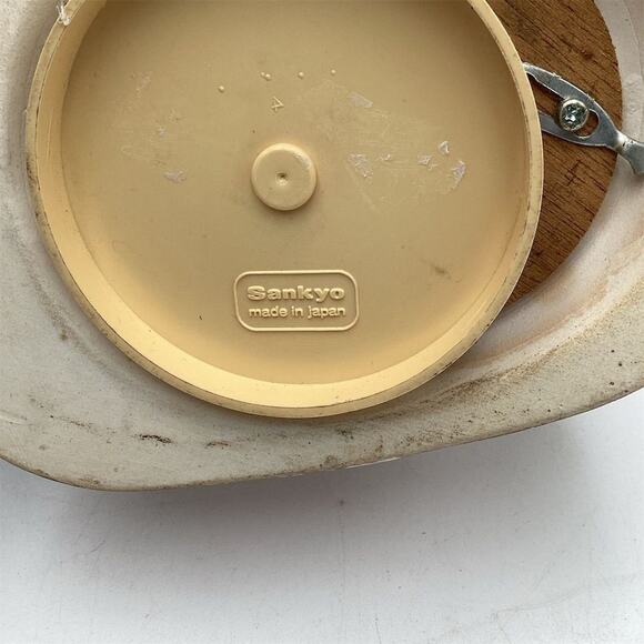 Vintage Sankyo Elderly Couple Music Box Japan 1970s Handmade - Picture 4 of 9